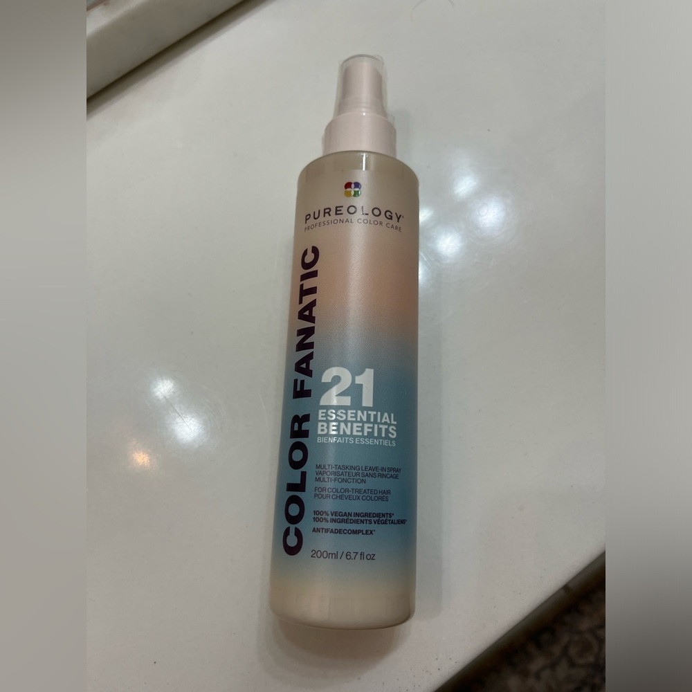 NWT PUREOLOGY COLOR FANATIC MULTI-TASKING LEAVE-IN SPRAY
